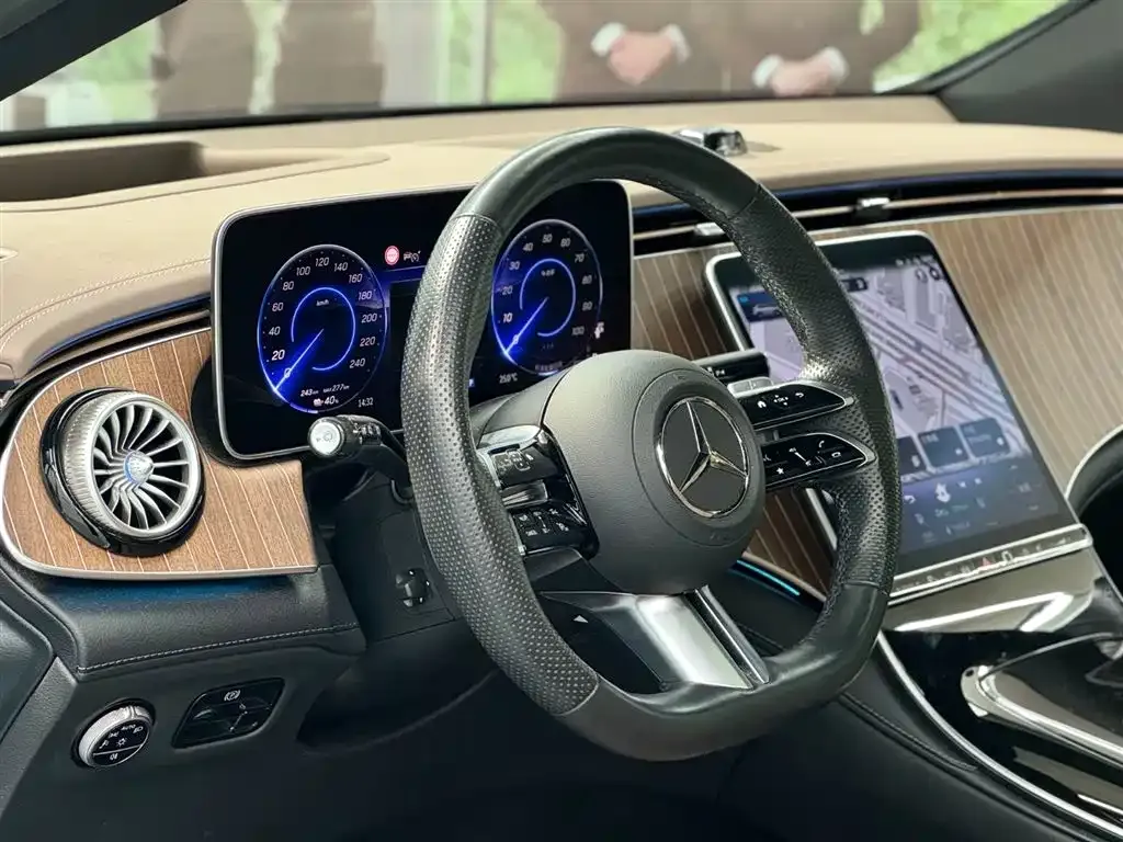Mercedes-Benz EQE SUV 2024 из CN, фото 9
