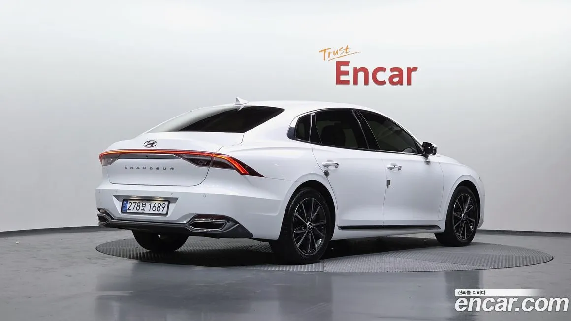 Hyundai Grandeur 2022 из KR, фото 3
