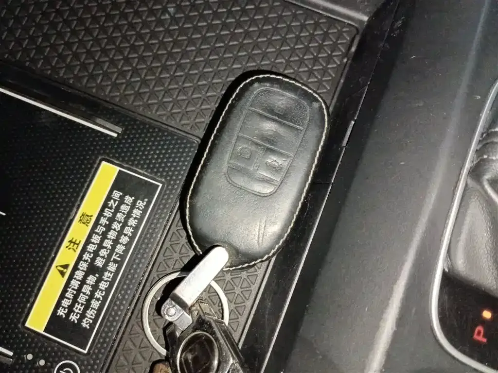Honda CR-V 2023 из CN, фото 5