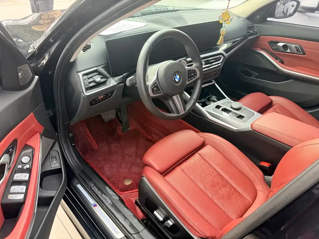 BMW 3 Series 2023 из CN, фото 5