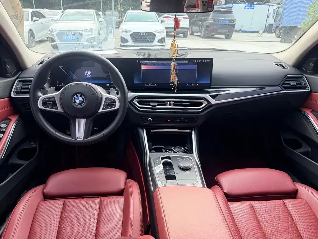 BMW 3 Series 2023 из CN, фото 8