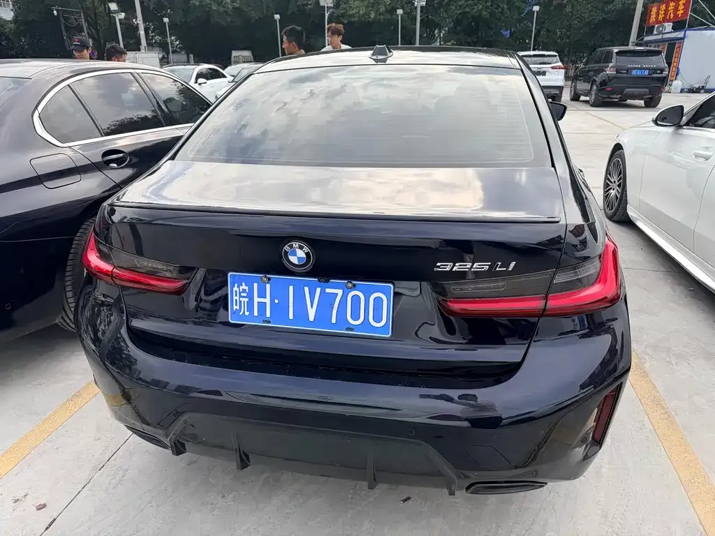 BMW 3 Series 2023 из CN, фото 4