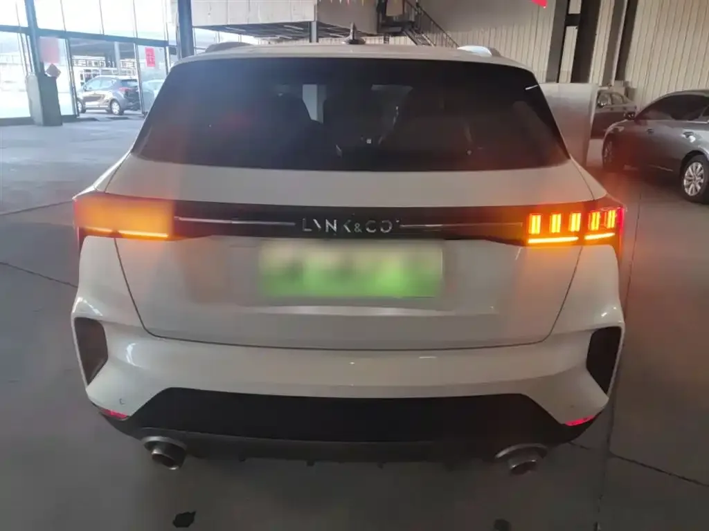 Lynk & Co 06 EM-P 2022 из CN, фото 6
