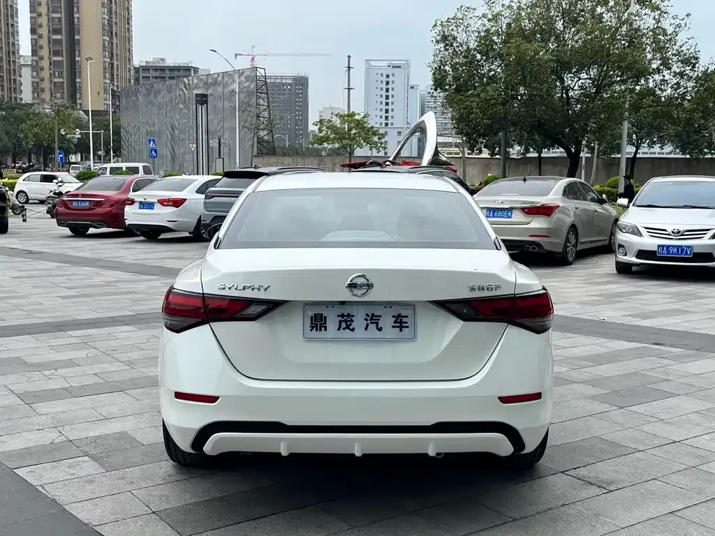 Nissan Sylphy 2021 из CN, фото 5