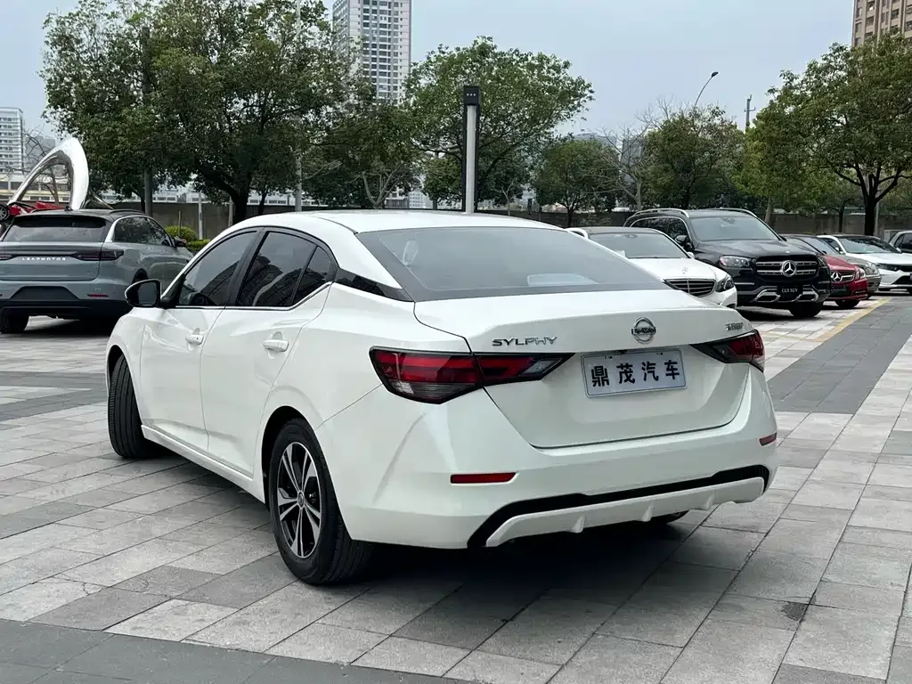 Nissan Sylphy 2021 из CN, фото 9