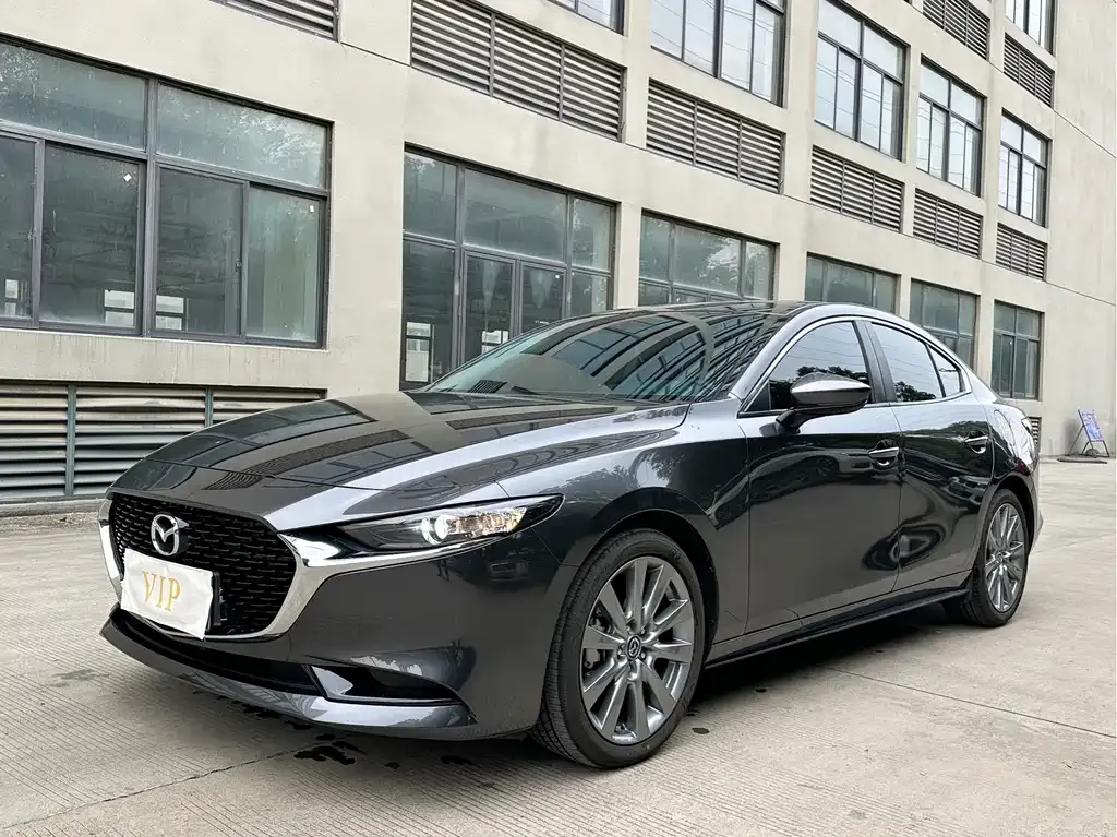 Mazda 3 Axela 2025 из CN, фото 1