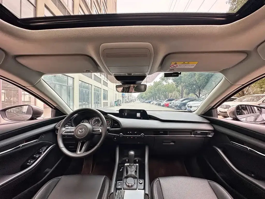 Mazda 3 Axela 2025 из CN, фото 6