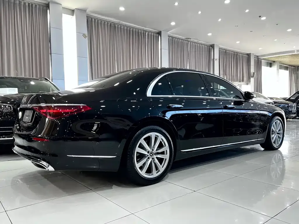 Mercedes-Benz S-Class 2024 из CN, фото 2