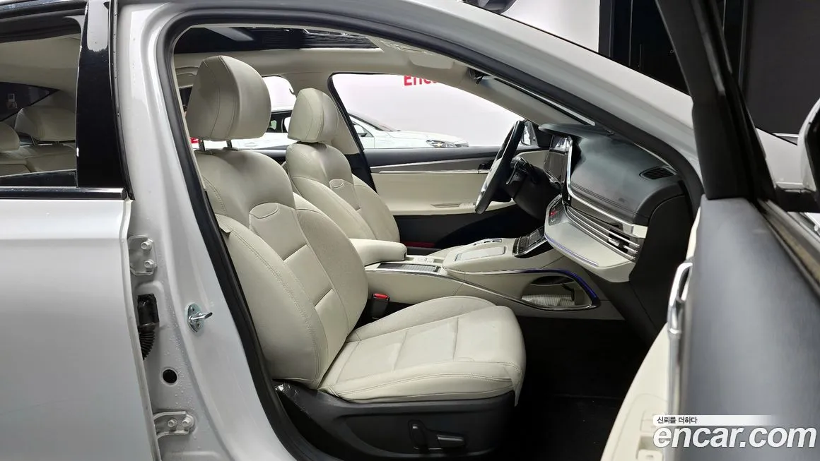 [object Object] Grandeur 2022 из KR, фото 10