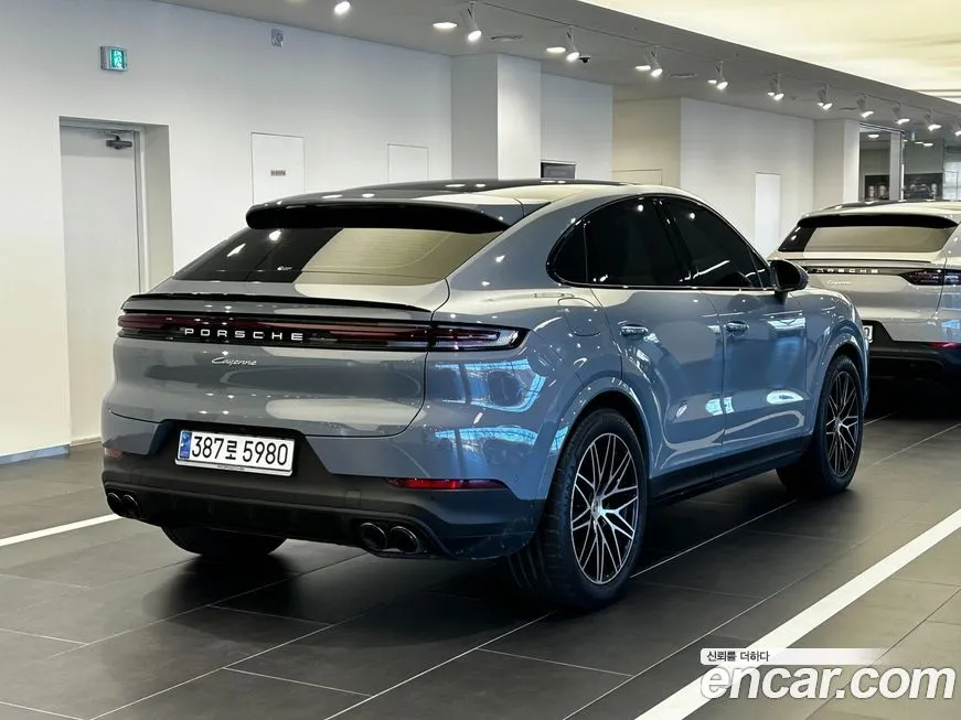 Porsche Cayenne 2024 из KR, фото 3