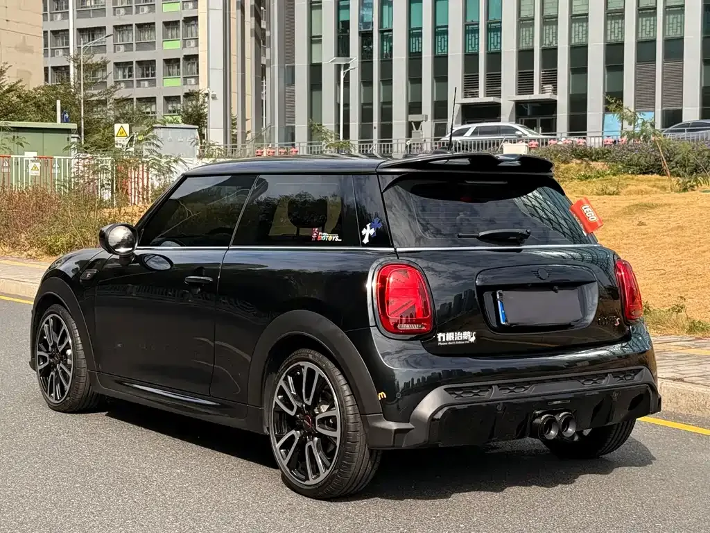 MINI Cooper (3-door) 2024 из CN, фото 4