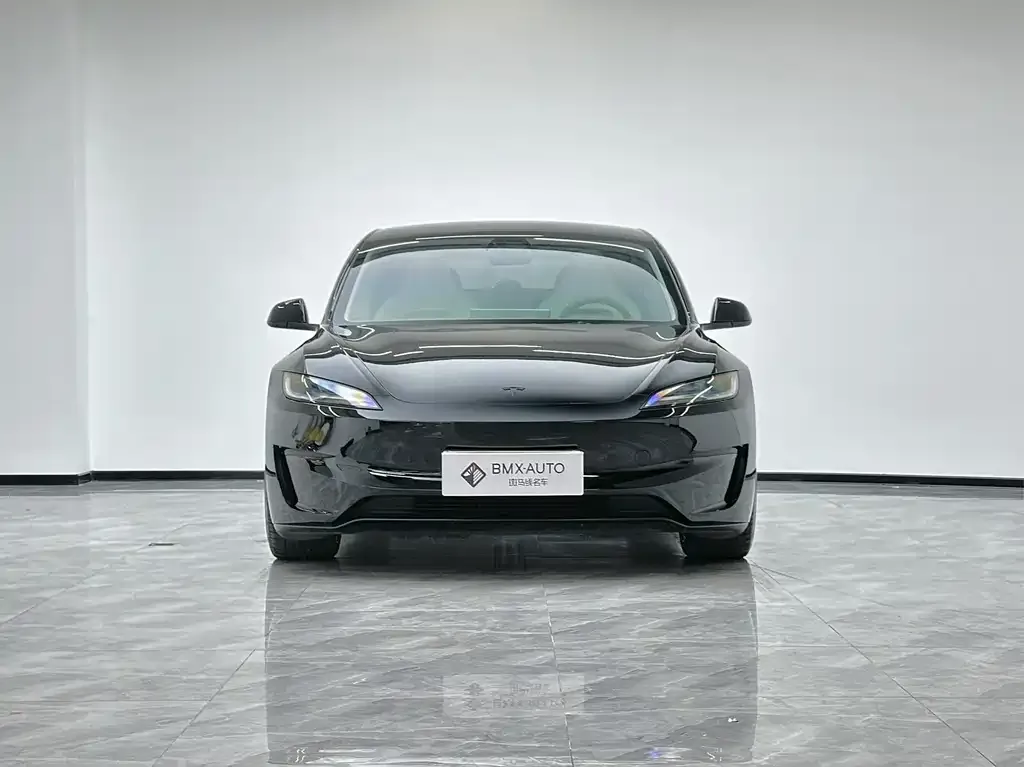 Tesla Model 3 2024 из CN, фото 2
