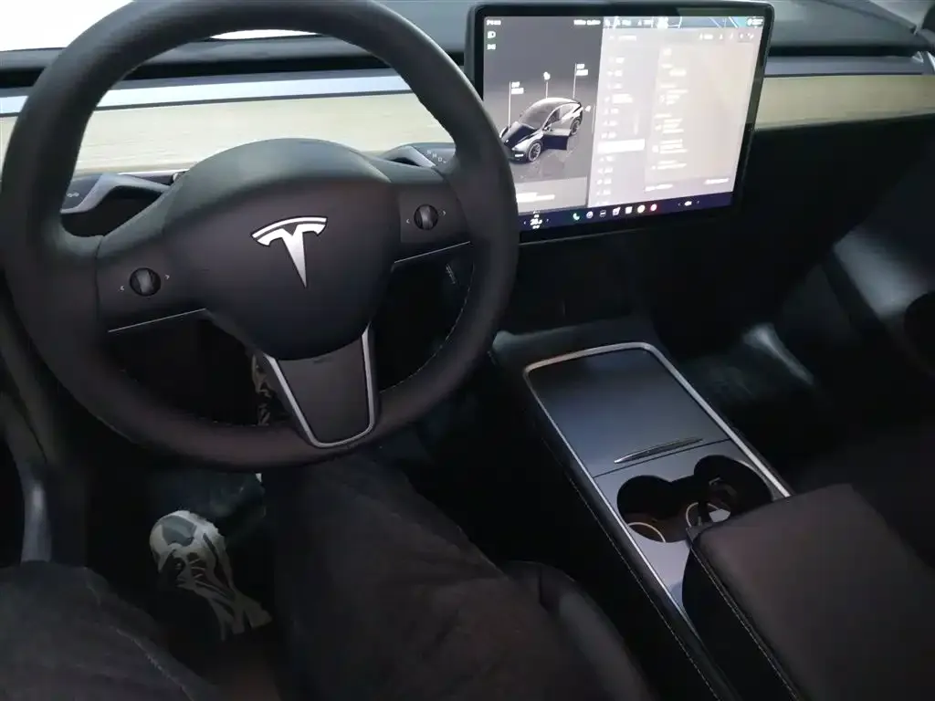 Tesla Model Y 2023 из CN, фото 6