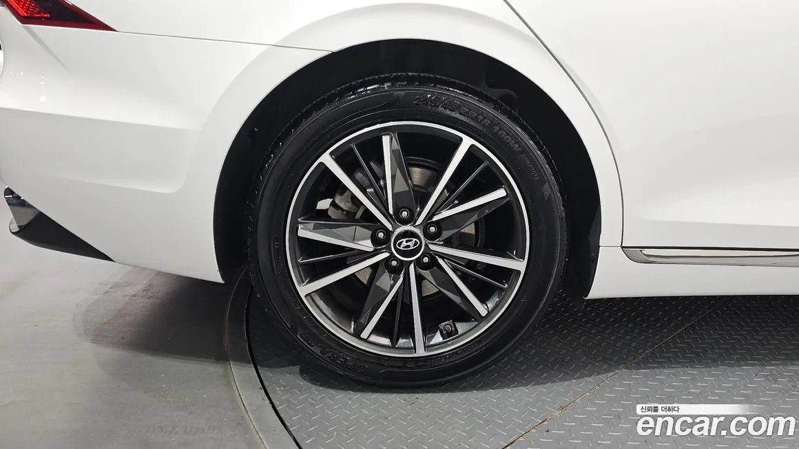 Hyundai Grandeur 2022 из KR, фото 8