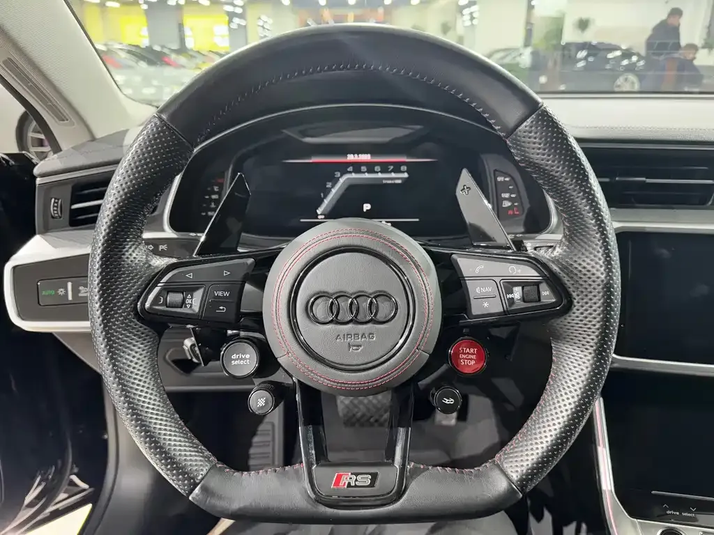 Audi A7 2023 из CN, фото 7