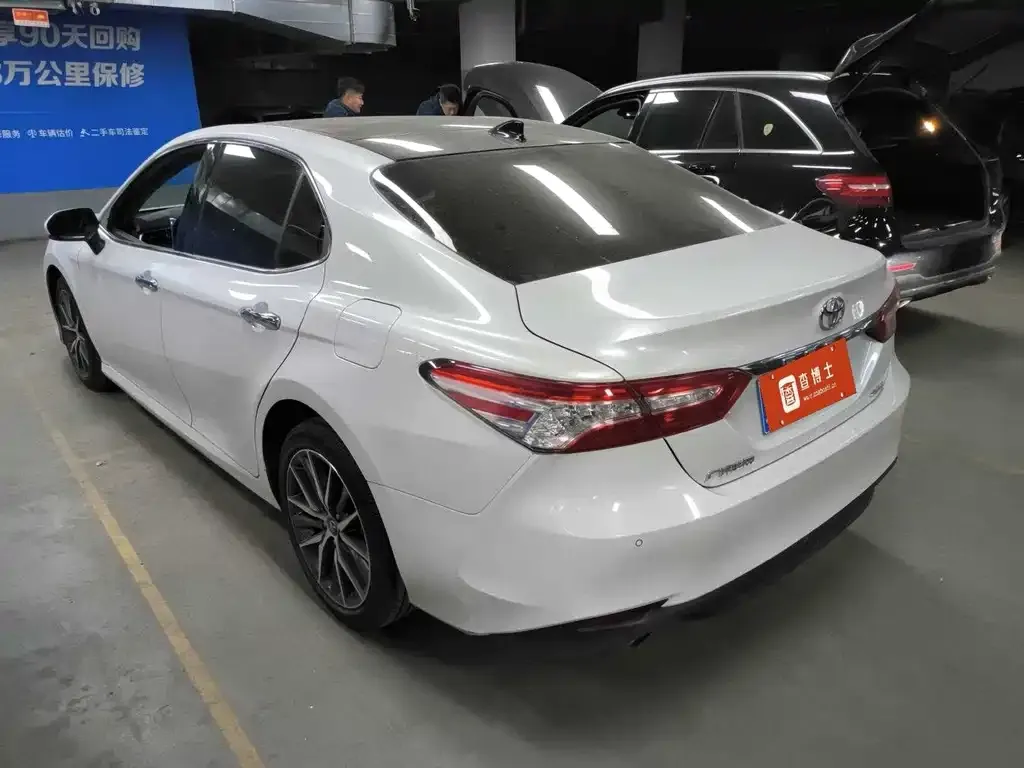 Toyota Camry 2021 из CN, фото 7