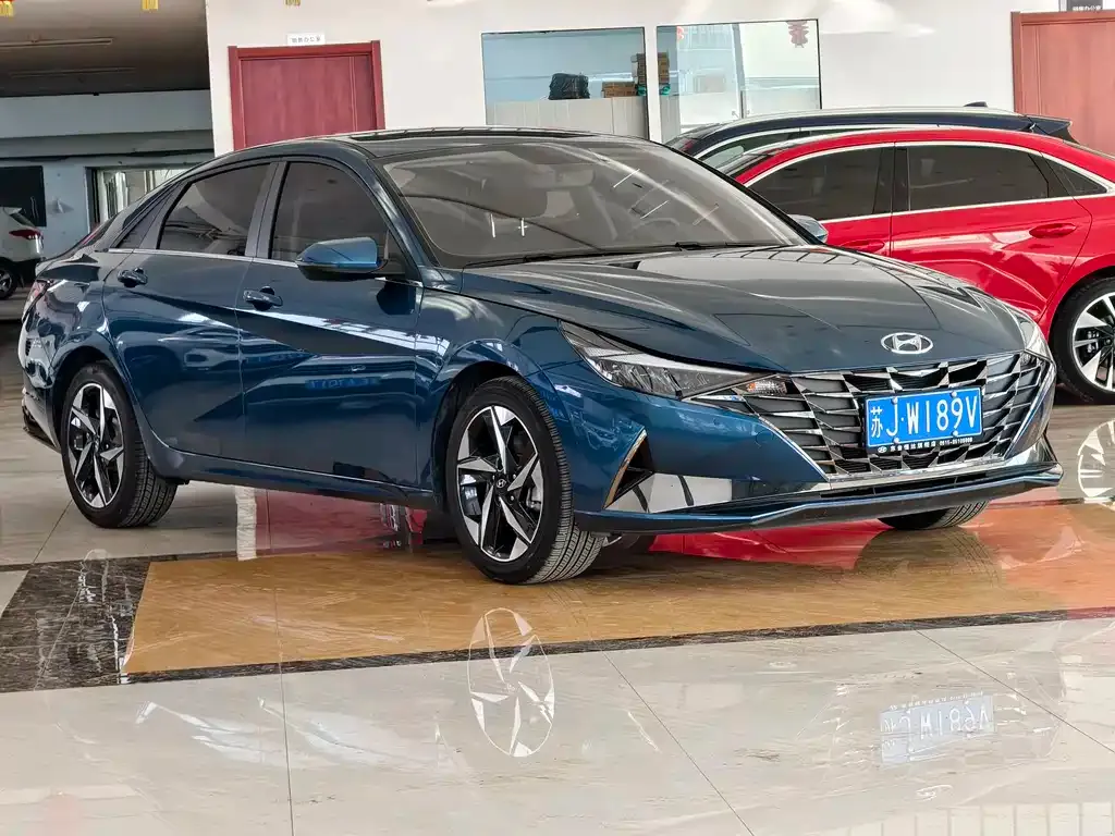 Hyundai Elantra 2022 из CN, фото 10