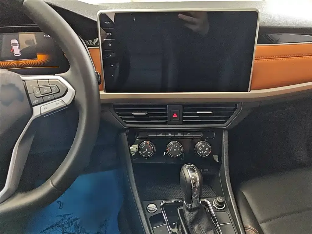 Volkswagen Bora 2024 из CN, фото 5