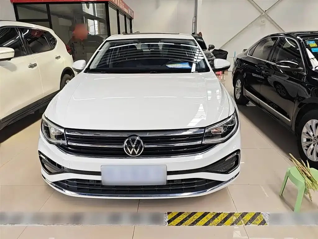Volkswagen Bora 2024 из CN, фото 6