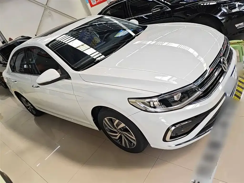 Volkswagen Bora 2024 из CN, фото 7