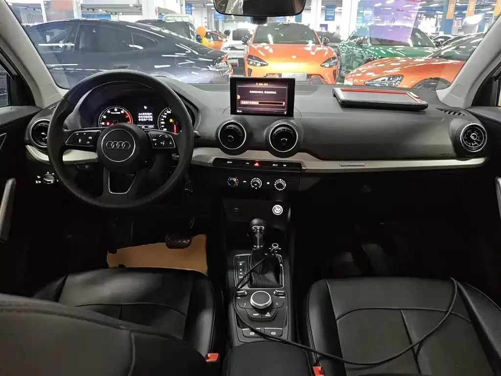 Audi Q2L 2021 из CN, фото 8