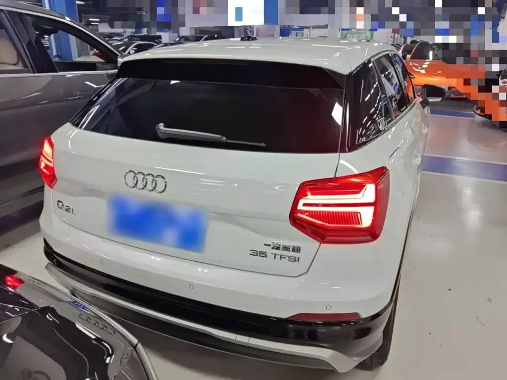 Audi Q2L 2021 из CN, фото 10
