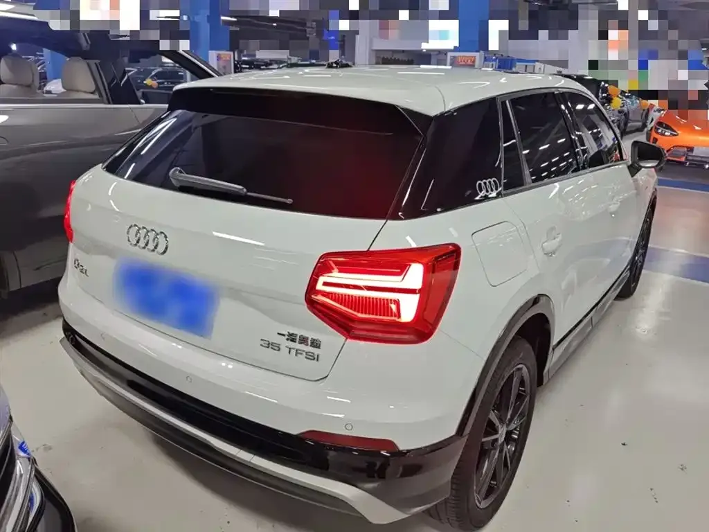 Audi Q2L 2021 из CN, фото 6