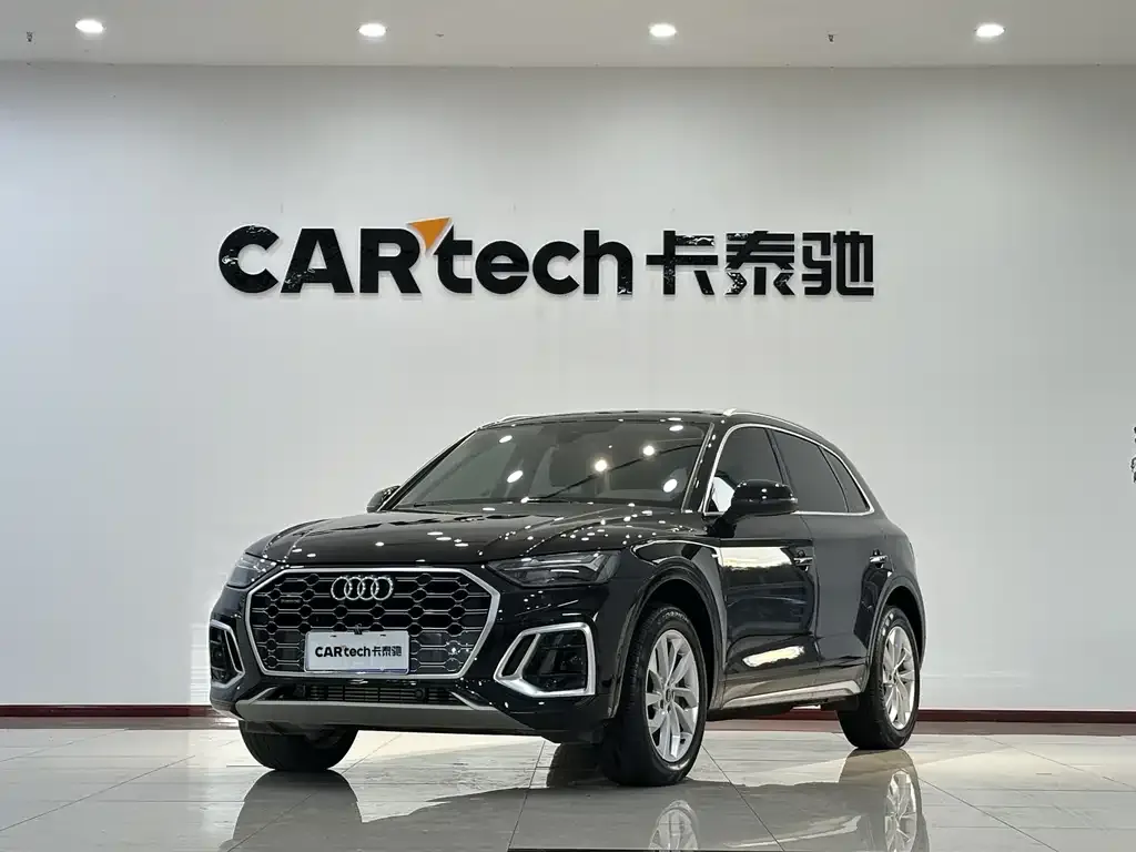 Audi Q5L 2022 из CN, фото 1
