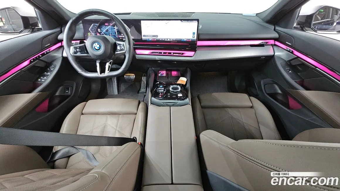 BMW i5 — фото 8