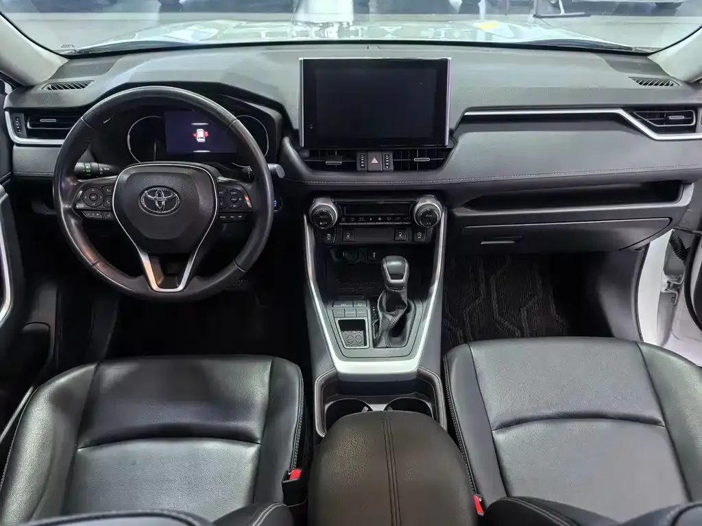 Toyota RAV4 2022 из CN, фото 10