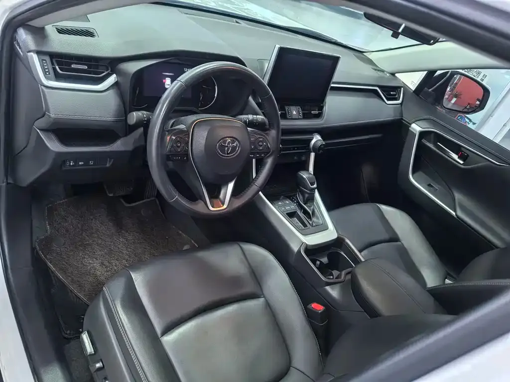 Toyota RAV4 2022 из CN, фото 6
