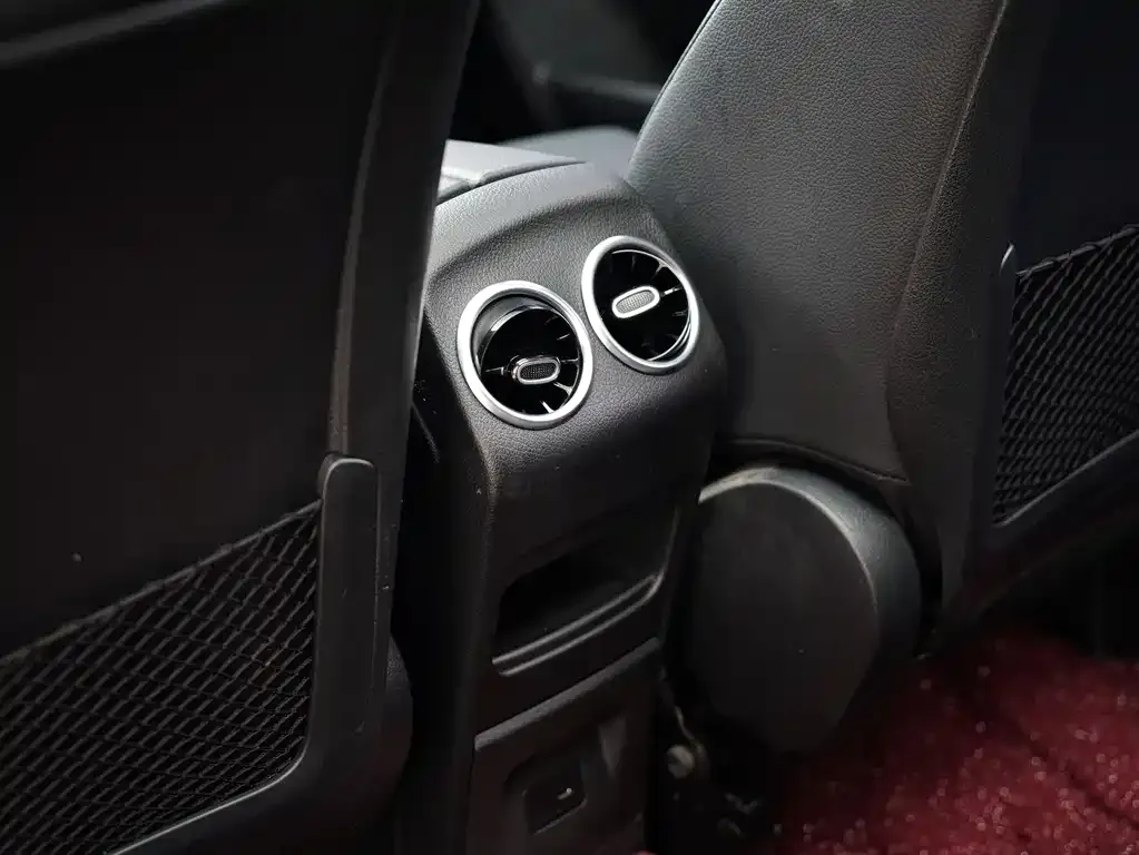Mercedes-Benz GLB 2021 из CN, фото 4