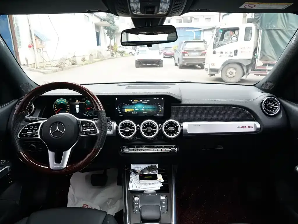 Mercedes-Benz GLB 2021 из CN, фото 8