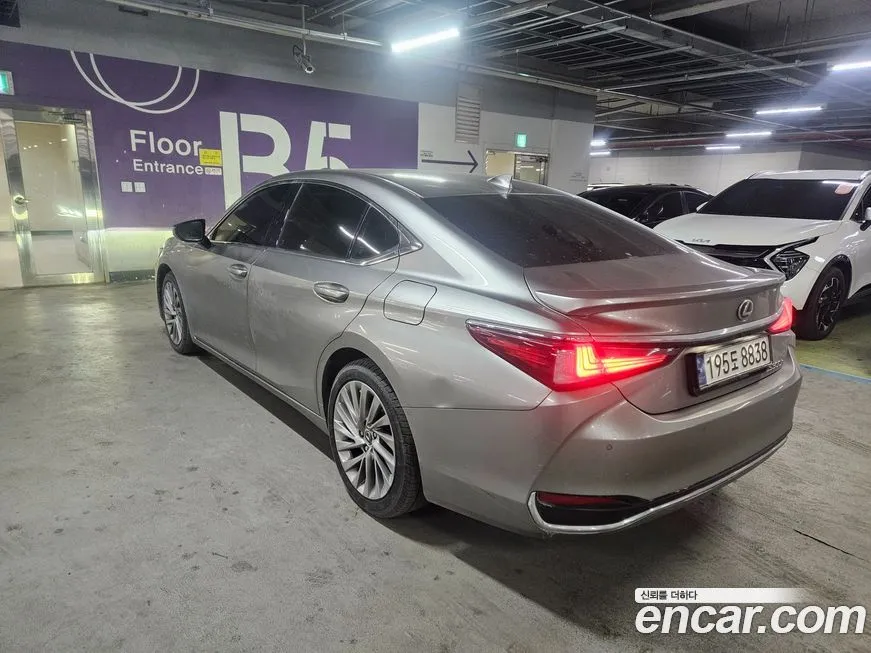 Lexus ES 2023 из KR, фото 10