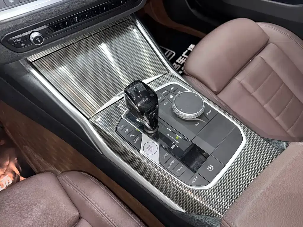BMW 3 Series 2021 из CN, фото 10