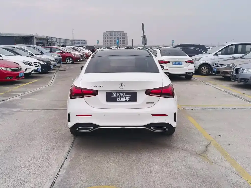 Mercedes-Benz A-Class 2023 из CN, фото 9