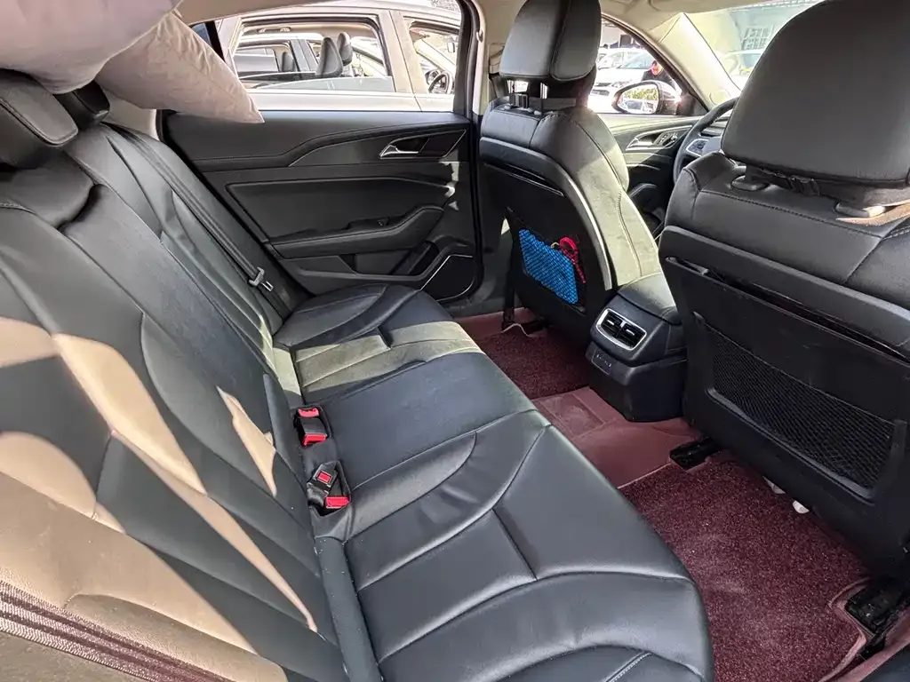 Hongqi H5 2022 из CN, фото 2