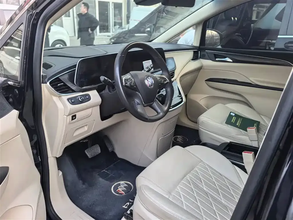 Buick GL8 2024 из CN, фото 7