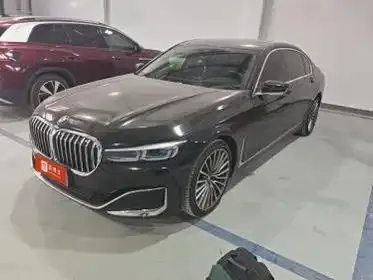 BMW 7 Series 2021 из CN, фото 1