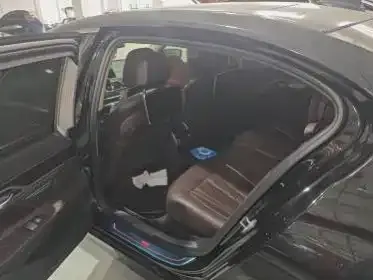 BMW 7 Series 2021 из CN, фото 6