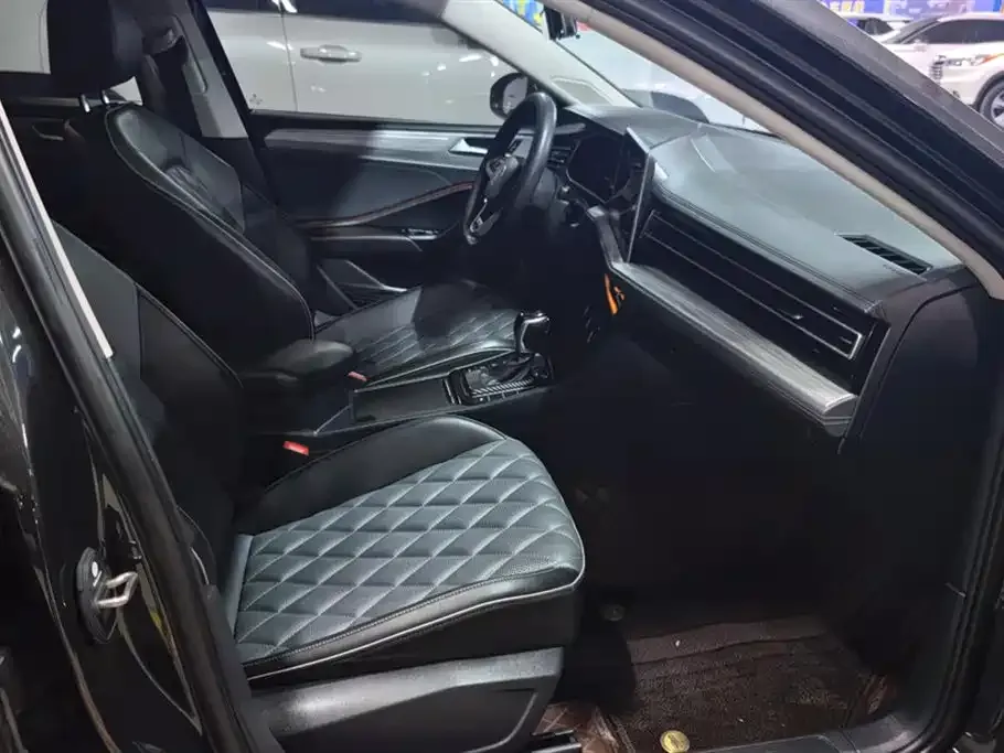Volkswagen Sagitar 2023 из CN, фото 2