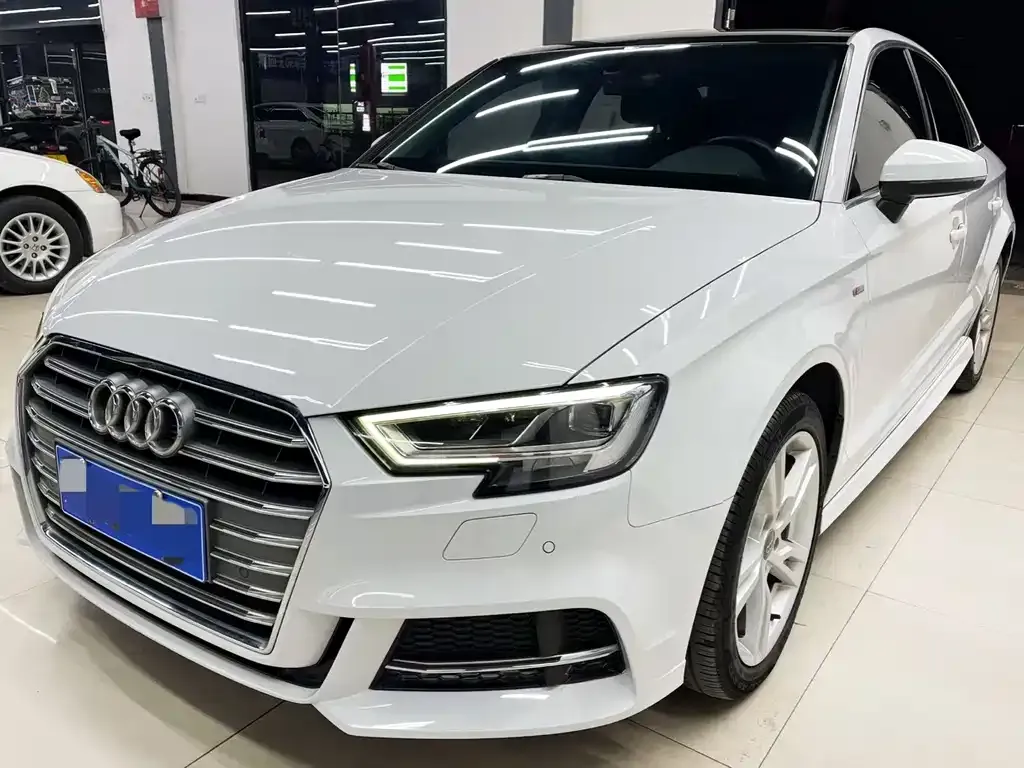 Audi A3 2021 из CN, фото 1