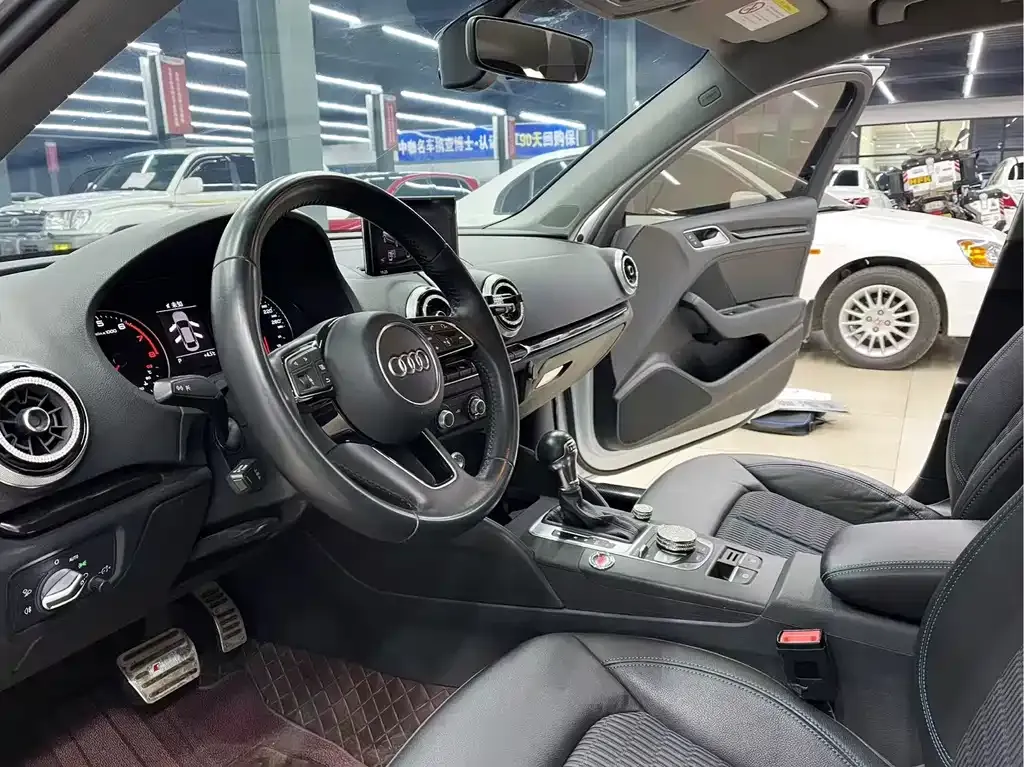 Audi A3 2021 из CN, фото 9
