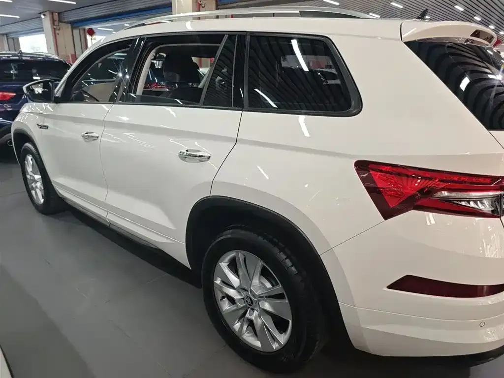 Skoda Kodiaq 2024 из CN, фото 5