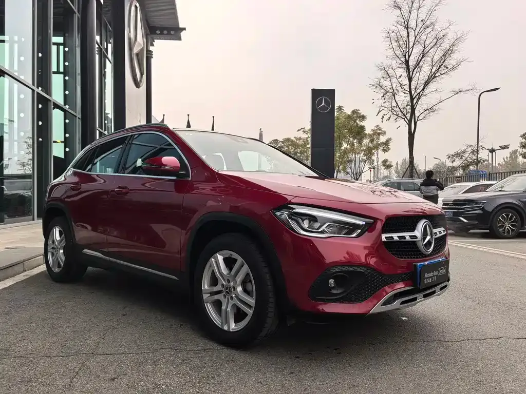 Mercedes-Benz GLA 2023 из CN, фото 3