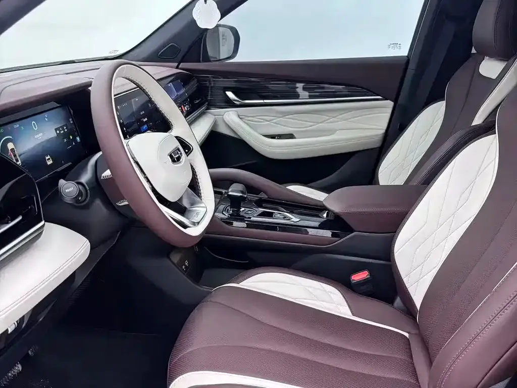 Geely Xingyue L 2023 из CN, фото 8