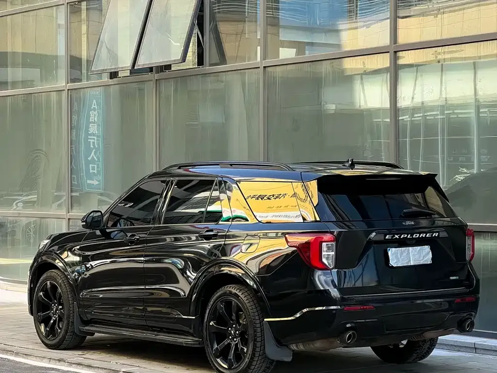 Ford Explorer 2021 из CN, фото 8