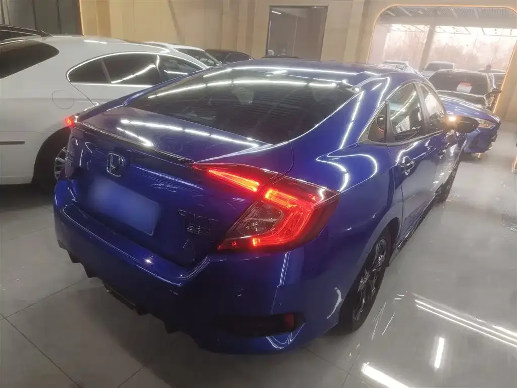 Honda Civic 2021 из CN, фото 8
