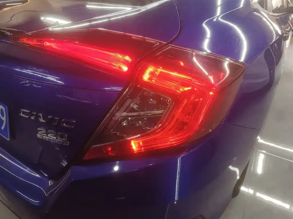 Honda Civic 2021 из CN, фото 7
