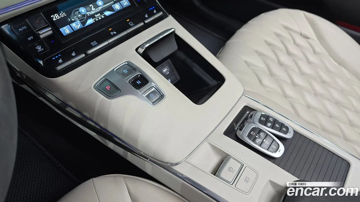 Hyundai Grandeur 2022 из KR, фото 7